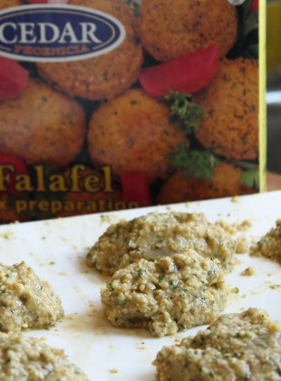 falafel preparation 2